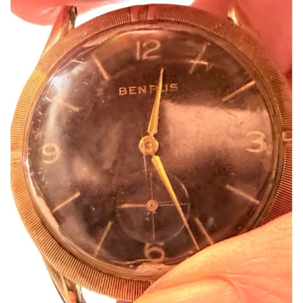 Vintage Benrus 17 Jewel Mechanical Watch 10K RGP Bezel‎ Black Dial Running